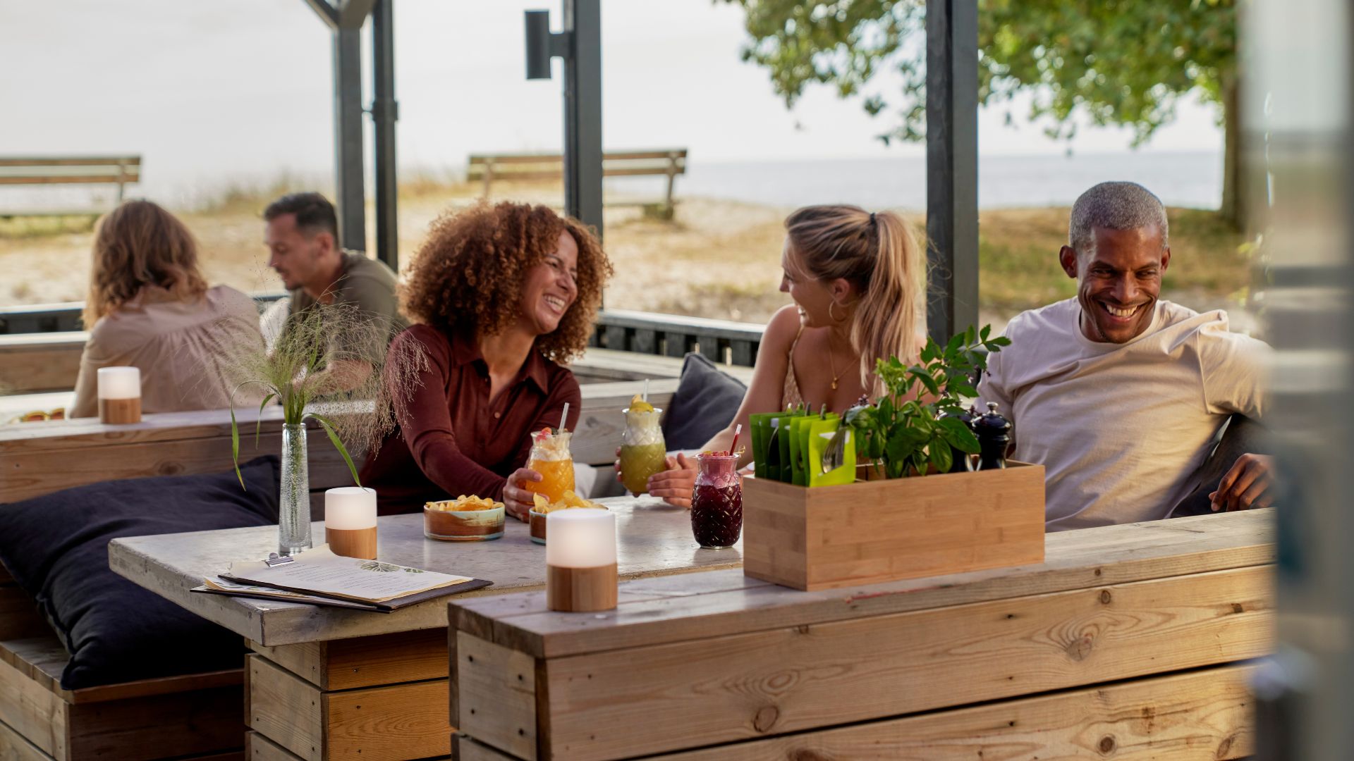 Outdoor Tischdeko: Inspirationen für Ihre Tischgestaltung