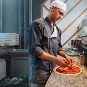 Pizza-Box trifft Nachhaltigkeit – im BioPak-Sortiment Pizza-Box trifft Nachhaltigkeit – im BioPak-Sortiment